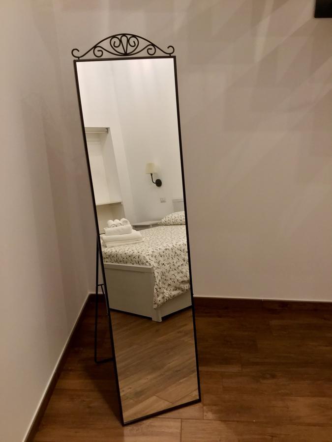 ג'ובינאצו B&B Sant'Agostino מראה חיצוני תמונה
